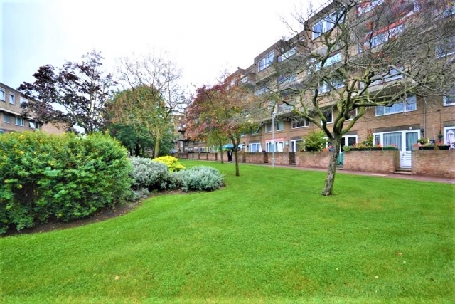 Clearwell Drive, Little Venice/Warwick Avenue, London W9 2JZ (Under offer)
