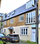 Hazlitt Mews, Brook Green, Kensington, London W14 0JZ